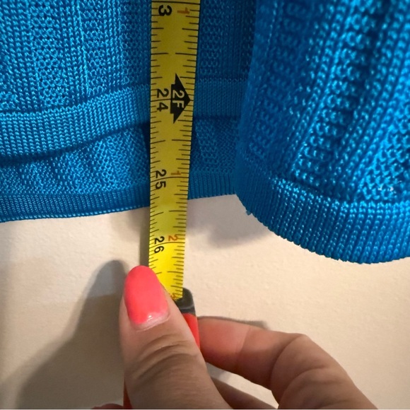 St John Women’s Blouse Tank Blue Viscose Ribbed Size Large Sleeveless - Picture 6 of 8